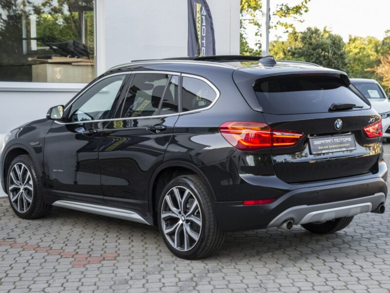 BMW X1 Ledy / Panorama / Kamera / Head Up / Bezwypadkow / Gwarancja / FV 23%! II (F48) (2015-)