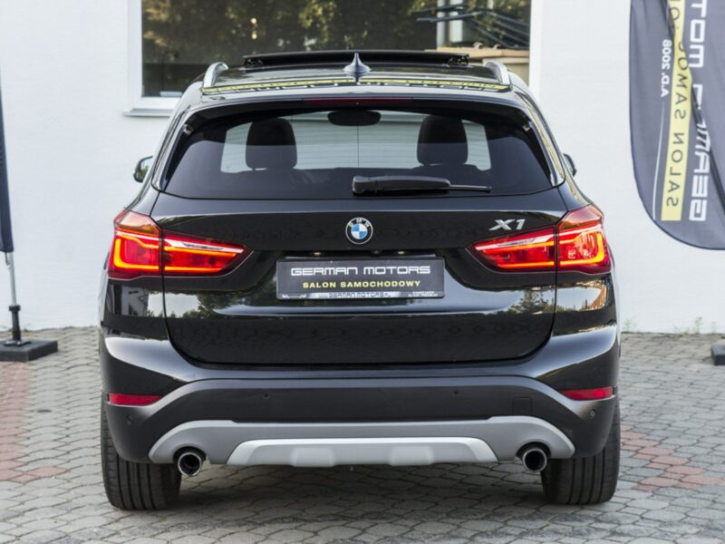 BMW X1 Ledy / Panorama / Kamera / Head Up / Bezwypadkow / Gwarancja / FV 23%! II (F48) (2015-)