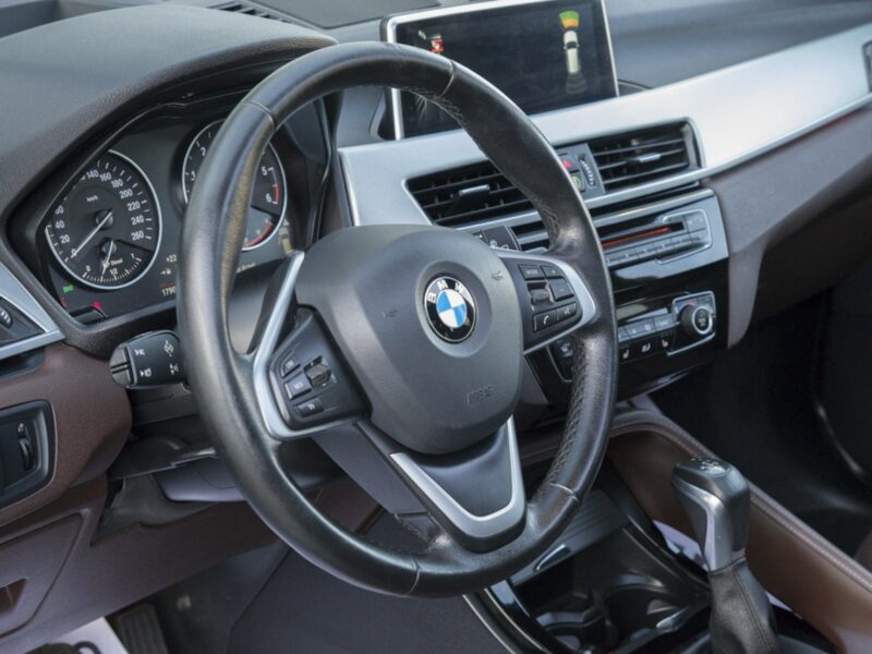 BMW X1 Ledy / Panorama / Kamera / Head Up / Bezwypadkow / Gwarancja / FV 23%! II (F48) (2015-)