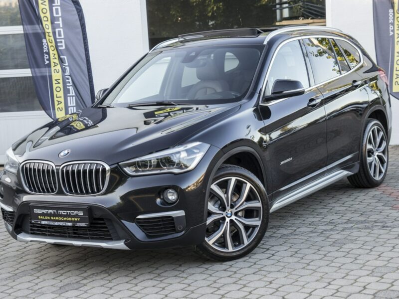 BMW X1 Ledy / Panorama / Kamera / Head Up / Bezwypadkow / Gwarancja / FV 23%! II (F48) (2015-)