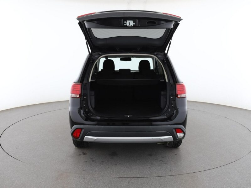 Mitsubishi Outlander kamera grzane fotele tempomat klima-auto III (2012-)