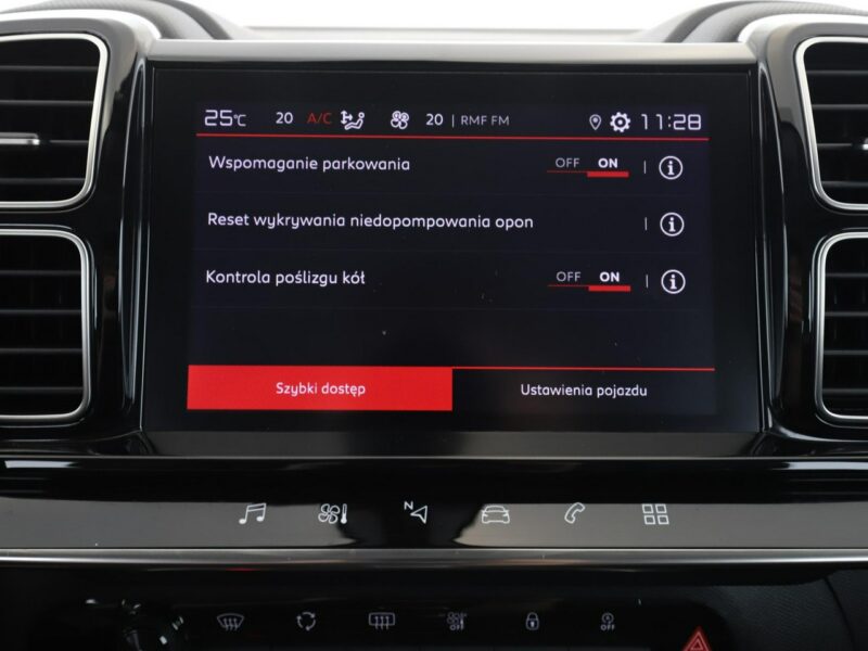 Citroen C5 Aircross lift LED czujniki parkowania klima auto virtual cocpit
