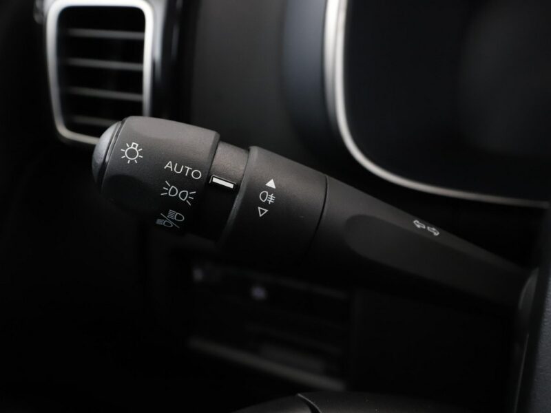 Citroen C5 Aircross lift LED czujniki parkowania klima auto virtual cocpit