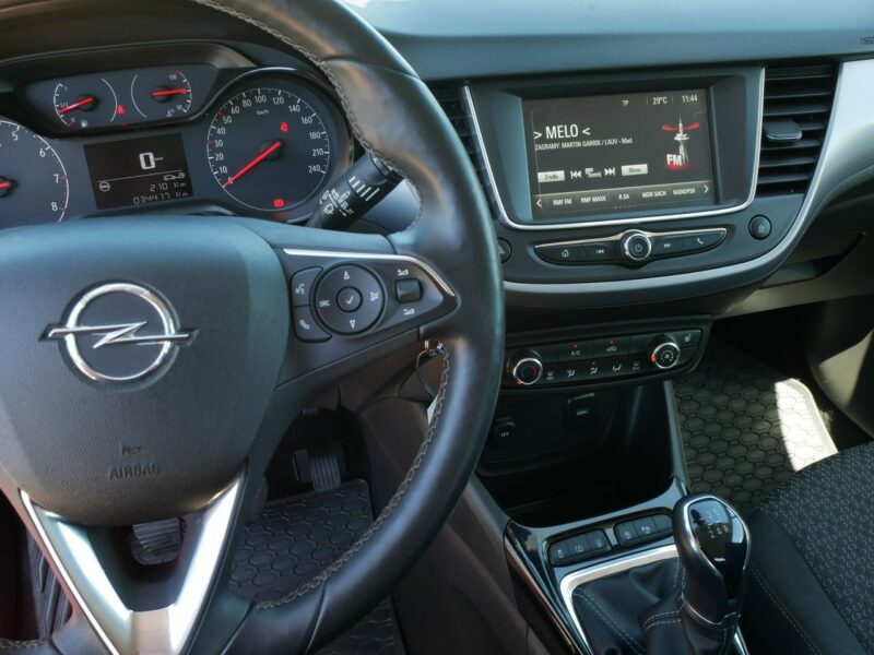 Opel Crossland X 1.2T 110KM Eu6 -Pakiet zima +Koła zimowe -Zobacz