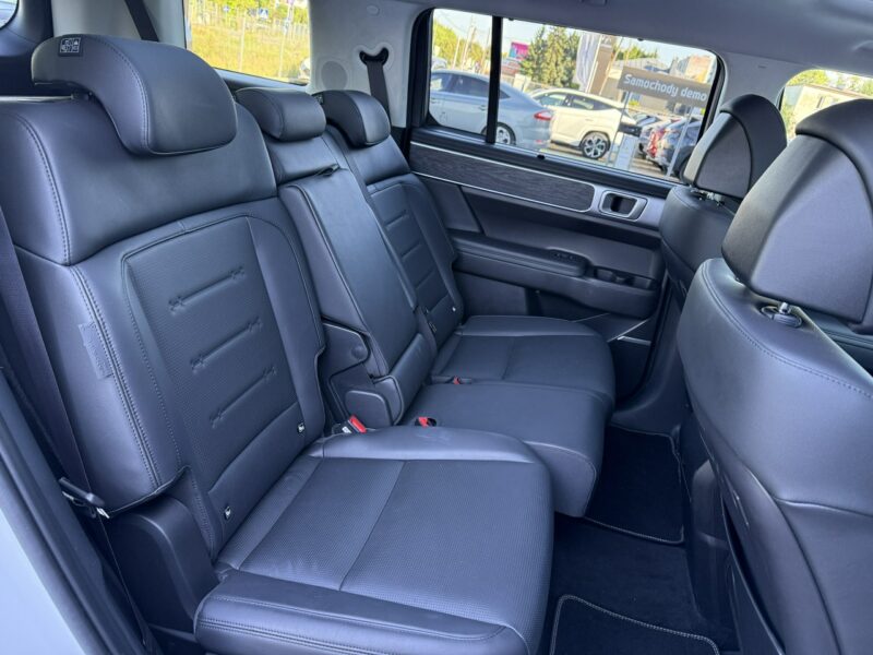 Hyundai Santa Fe 1.6 T-GDI HEV 4WD 215KM 7os. Platinum+Sun+Tech Salon PL Gwar2029 FV23% generacja IV