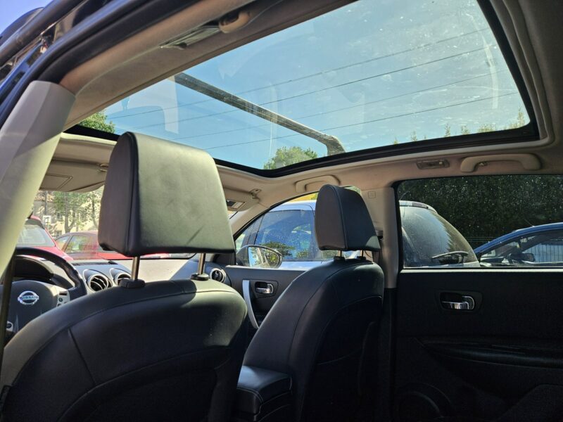 Nissan Qashqai Nawigacja / Podgrzewane fotele / Klimatronik x 2 / Tempomat I (2007-2013)