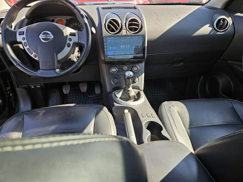 Nissan Qashqai Nawigacja / Podgrzewane fotele / Klimatronik x 2 / Tempomat I (2007-2013)