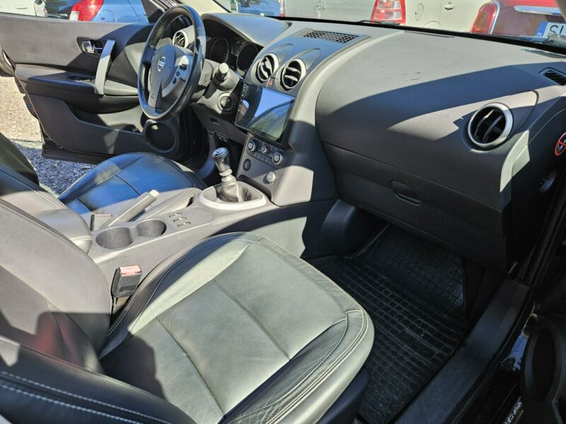Nissan Qashqai Nawigacja / Podgrzewane fotele / Klimatronik x 2 / Tempomat I (2007-2013)