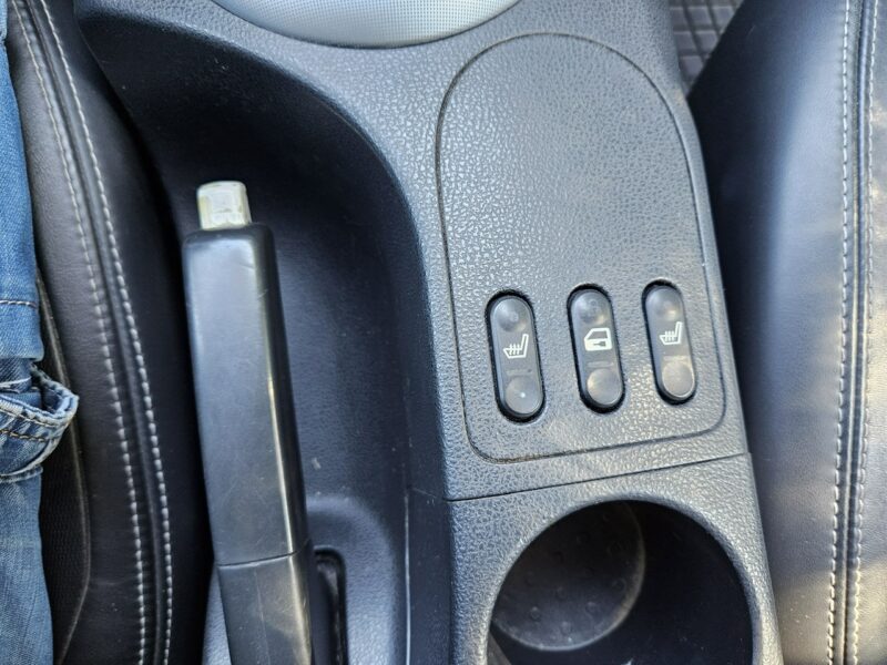 Nissan Qashqai Nawigacja / Podgrzewane fotele / Klimatronik x 2 / Tempomat I (2007-2013)
