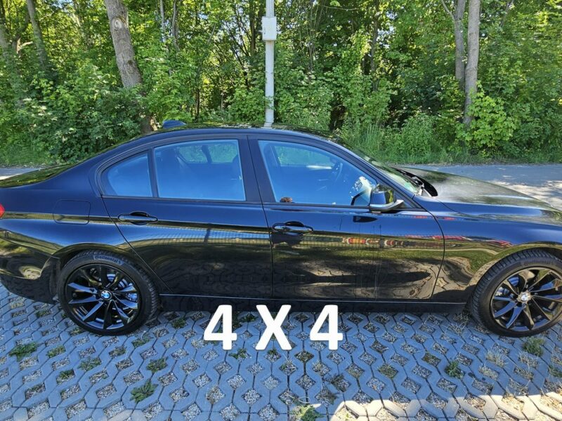 BMW 330 BMW 330D xDrive ładny stan 4x4 sedan F30 (2012-)