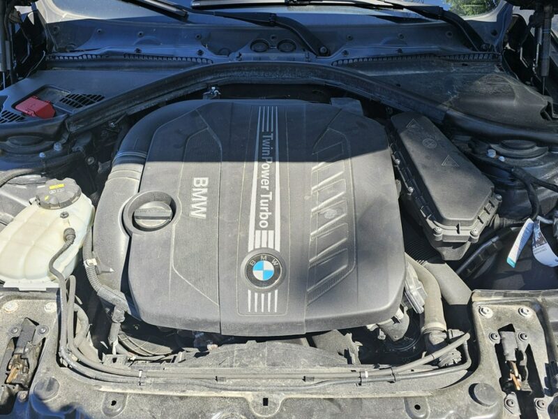 BMW 330 BMW 330D xDrive ładny stan 4x4 sedan F30 (2012-)
