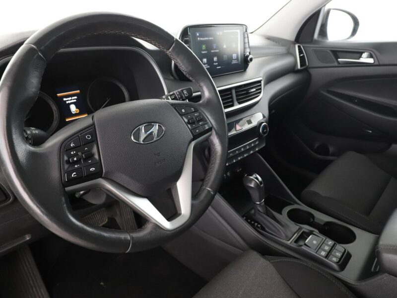 Hyundai Tucson Style 177KM automat 4x4 panorama navi kamera grzane fotele+kier. hak L III (2015-2020)