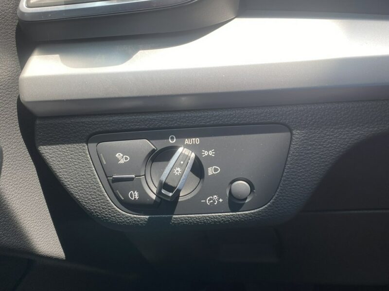 Audi Q5 Quattro, Krajowy,Virtualne zegary,Elektryczna klapa FY (2017-)