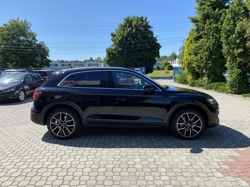 Audi Q5 Quattro, Krajowy,Virtualne zegary,Elektryczna klapa FY (2017-)