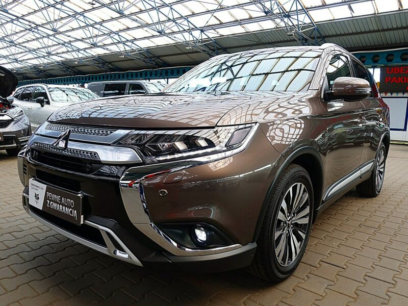 Mitsubishi Outlander 4x4 Automat Instyle LED+ACC+NAVI Gwarancja Iwł Kraj Bezwyp ASO FV23% III (2012-)