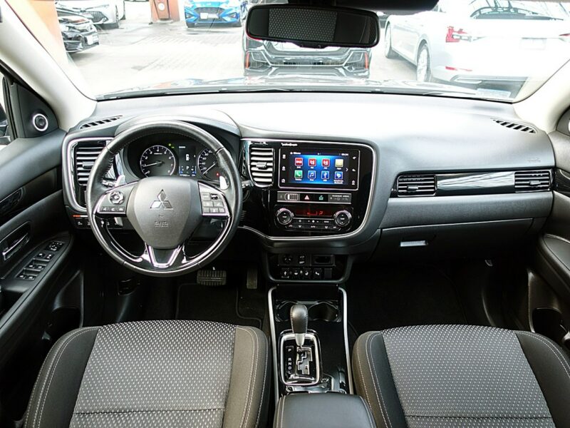 Mitsubishi Outlander 4x4 Automat Instyle LED+ACC+NAVI Gwarancja Iwł Kraj Bezwyp ASO FV23% III (2012-)