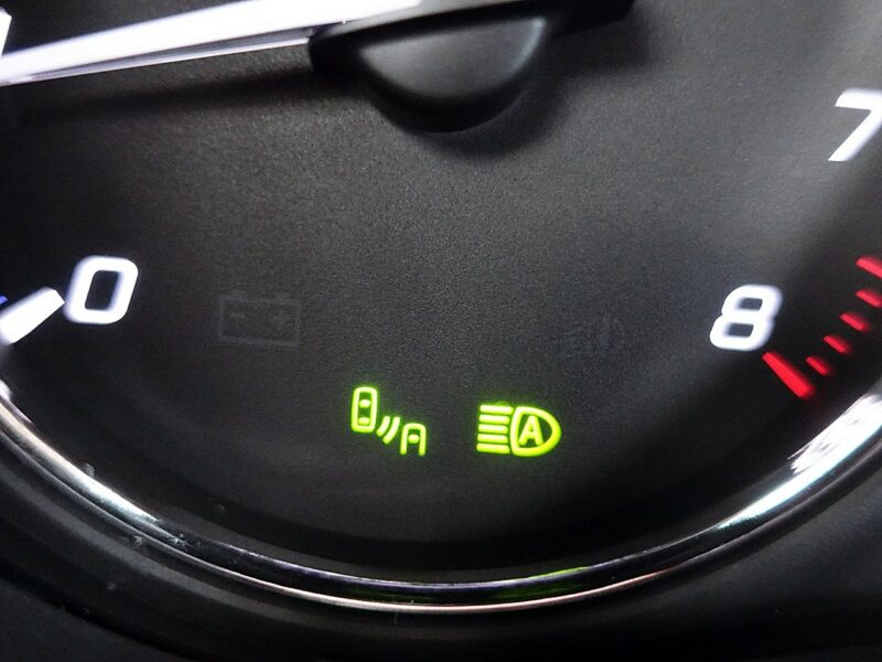 Mitsubishi Outlander 4x4 Automat Instyle LED+ACC+NAVI Gwarancja Iwł Kraj Bezwyp ASO FV23% III (2012-)