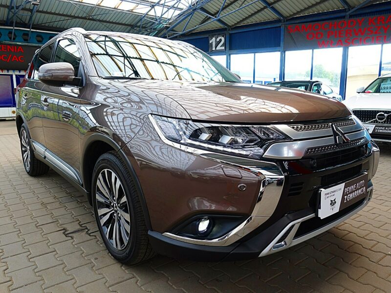 Mitsubishi Outlander 4x4 Automat Instyle LED+ACC+NAVI Gwarancja Iwł Kraj Bezwyp ASO FV23% III (2012-)