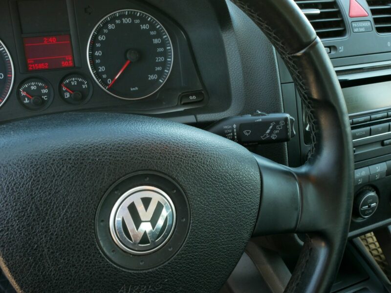Volkswagen Golf 1.6i 102KM Kombi Comfortline -2xKlimatr -Zobacz V (2003-2008)