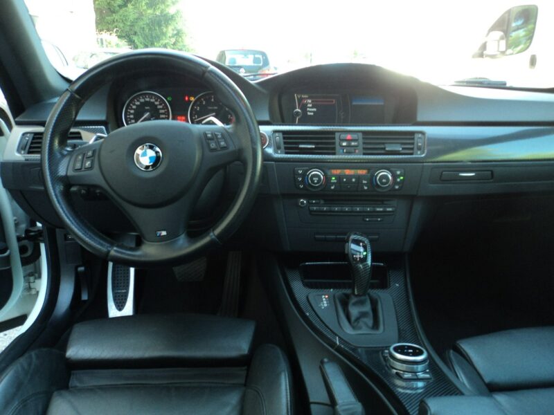 BMW 328 sprzedam ładną BMW 328i V6 230KM opony 19 4x4 XDRIVE F30 (2012-)