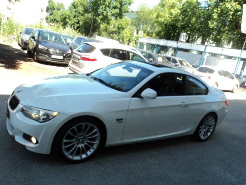 BMW 328 sprzedam ładną BMW 328i V6 230KM opony 19 4x4 XDRIVE F30 (2012-)