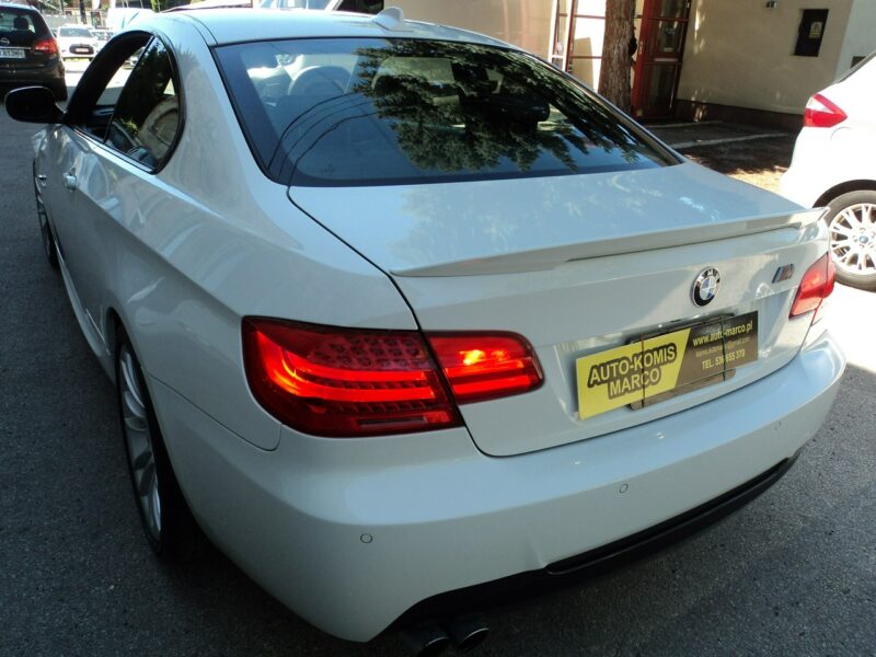 BMW 328 sprzedam ładną BMW 328i V6 230KM opony 19 4x4 XDRIVE F30 (2012-)