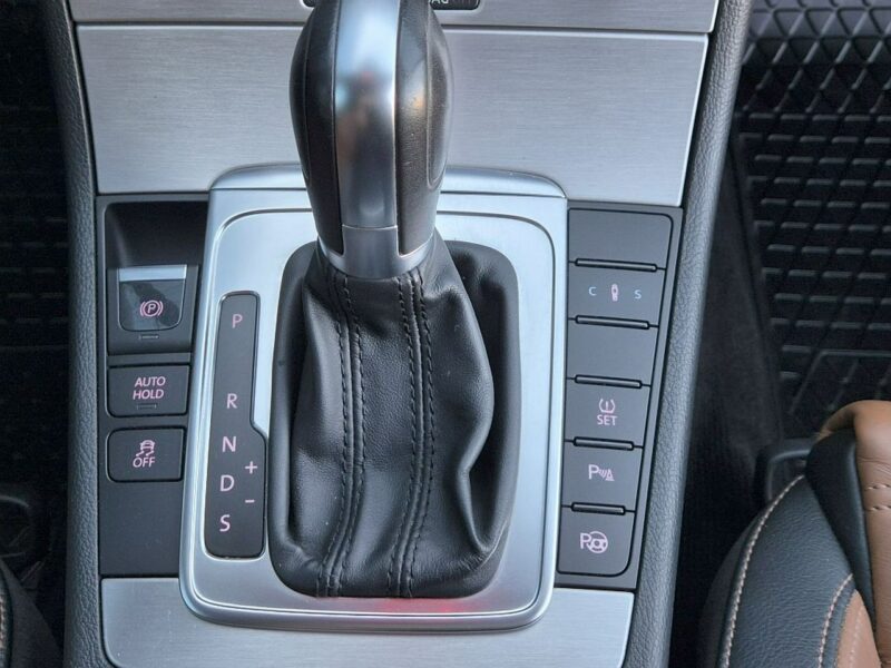 Volkswagen Passat HIGHLINE * GWARANCJA * 2.0 TSI DSG * serwis * Warszawa B7 (2010-2014)