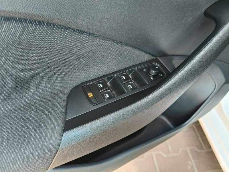 Škoda Scala 1.5 150KM Style,Kamera,Parktronik,GrzaneFotele,HandsFree,Android/Apple