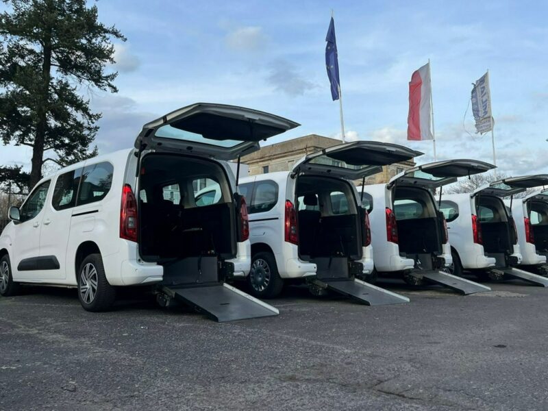 Opel Combo Opel Combo Life Niepełnosprawnych inwalida Rampa 32105 km Model 2022 E (2018-)