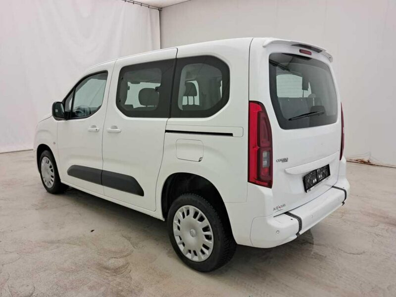 Opel Combo Opel Combo Life Niepełnosprawnych inwalida Rampa 32105 km Model 2022 E (2018-)
