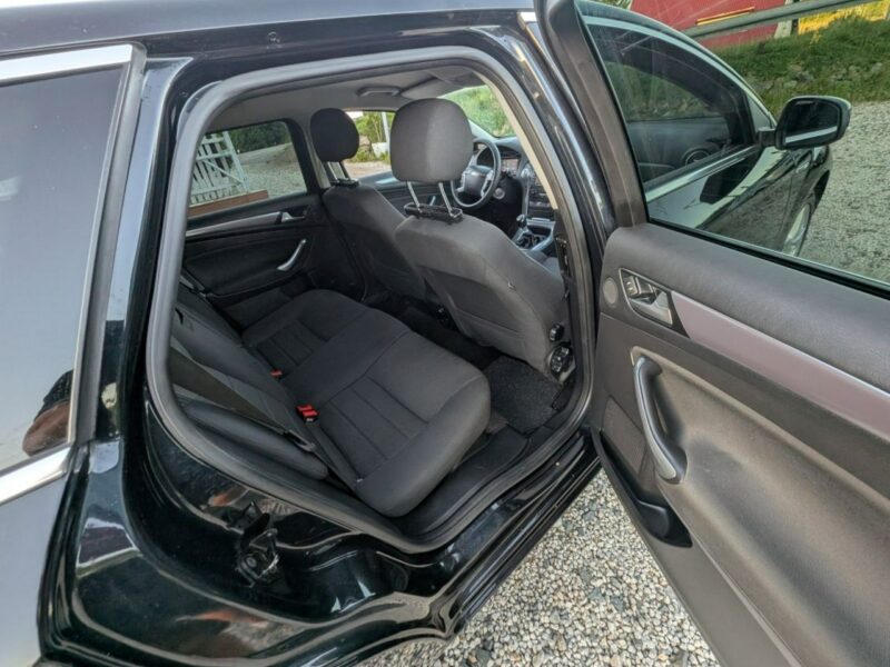Ford Mondeo 2.0 diesel TITANIUM Mk4 (2007-2014)