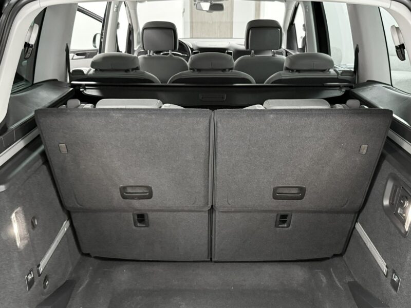 Seat Alhambra 2.0tdi170KM * dsg * 7osob * webasto * kamera * keyless * navi II (2010-)
