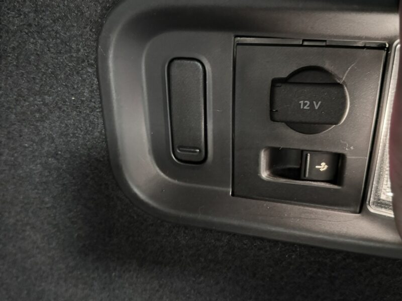 Seat Alhambra 2.0tdi170KM * dsg * 7osob * webasto * kamera * keyless * navi II (2010-)