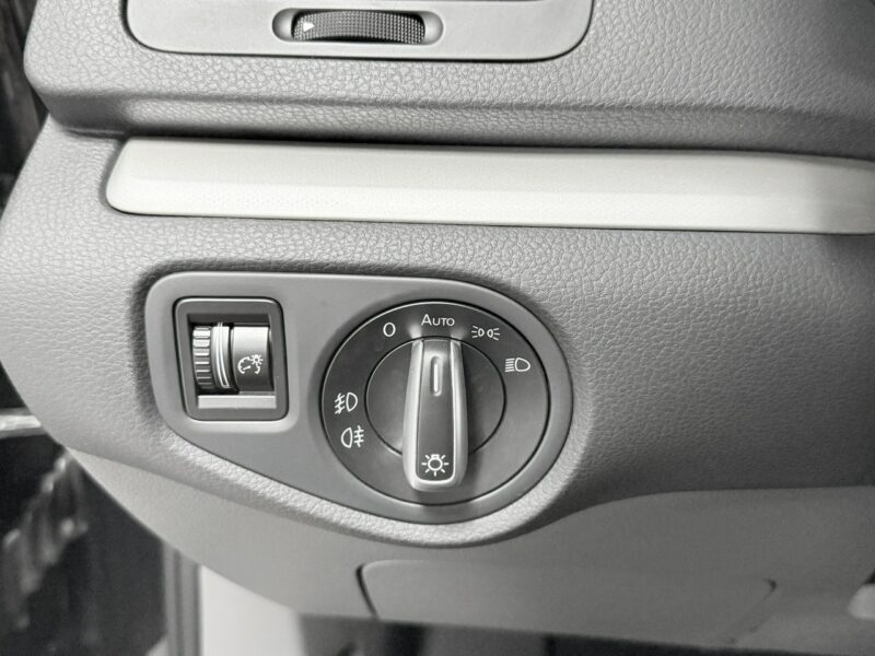 Seat Alhambra 2.0tdi170KM * dsg * 7osob * webasto * kamera * keyless * navi II (2010-)
