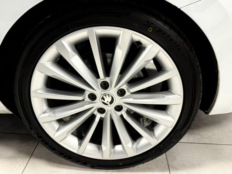Škoda Superb 2.0tdi190KM * dsg * Sportline * CANTON HiFi * keyless * kamera * navi III (2015-2023)