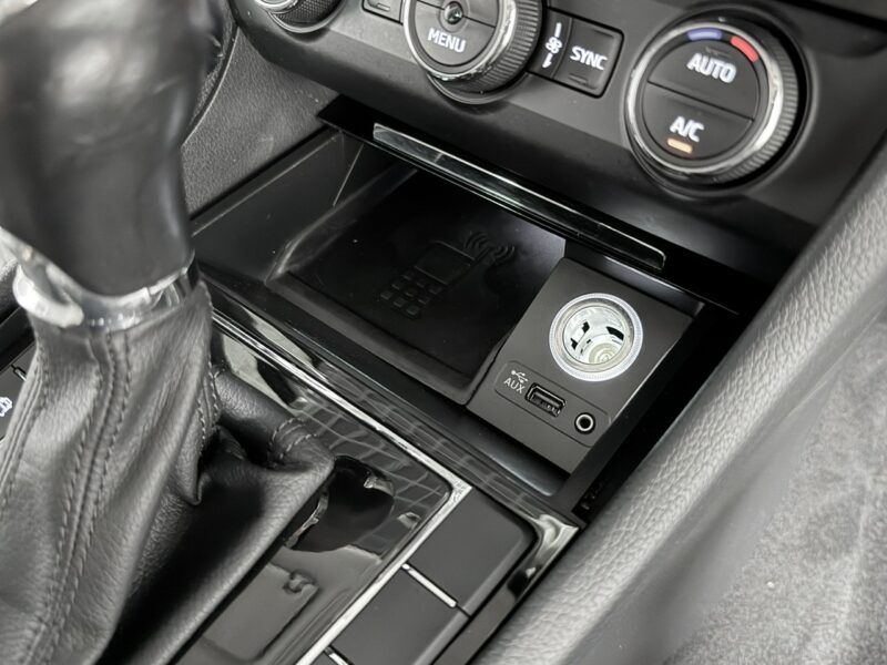 Škoda Superb 2.0tdi190KM * dsg * Sportline * CANTON HiFi * keyless * kamera * navi III (2015-2023)