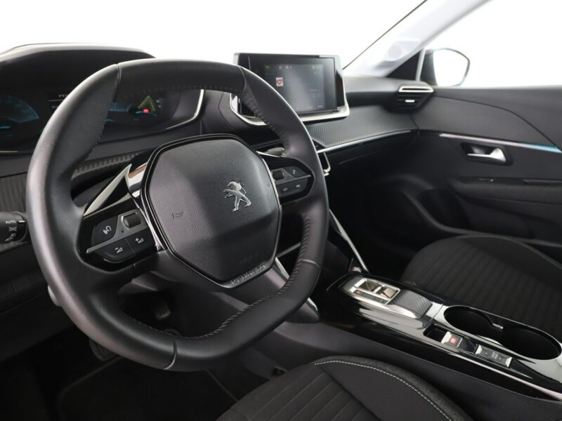 Peugeot 208 full LED klima auto kamera i czujniki parkowania II (2019 -)