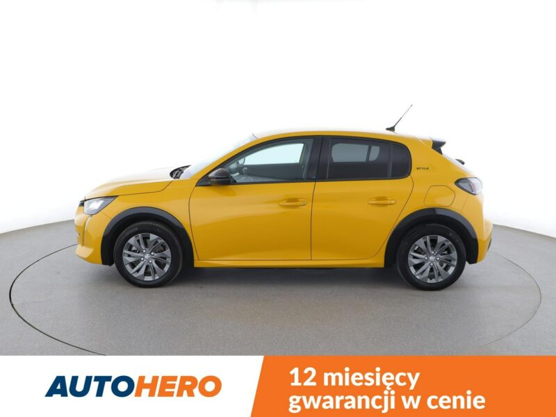 Peugeot 208 full LED klima auto kamera i czujniki parkowania II (2019 -)