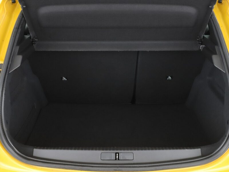 Peugeot 208 full LED klima auto kamera i czujniki parkowania II (2019 -)
