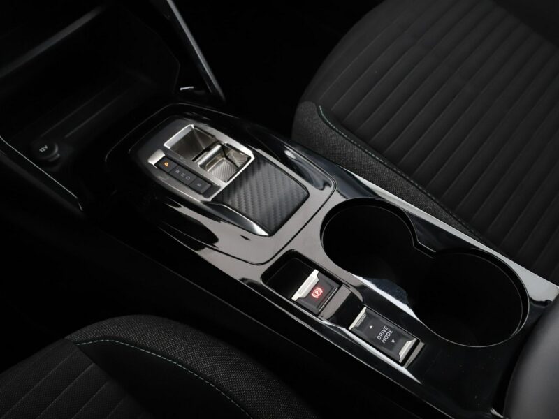 Peugeot 208 full LED klima auto kamera i czujniki parkowania II (2019 -)
