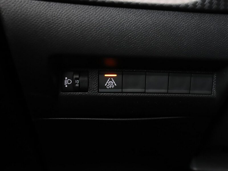 Peugeot 208 full LED klima auto kamera i czujniki parkowania II (2019 -)