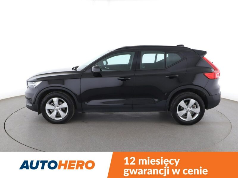 Volvo XC 40 1.5 Momentum Tempomat Klimatyzacja Asystenci Czujnik Deszczu Lampy LED