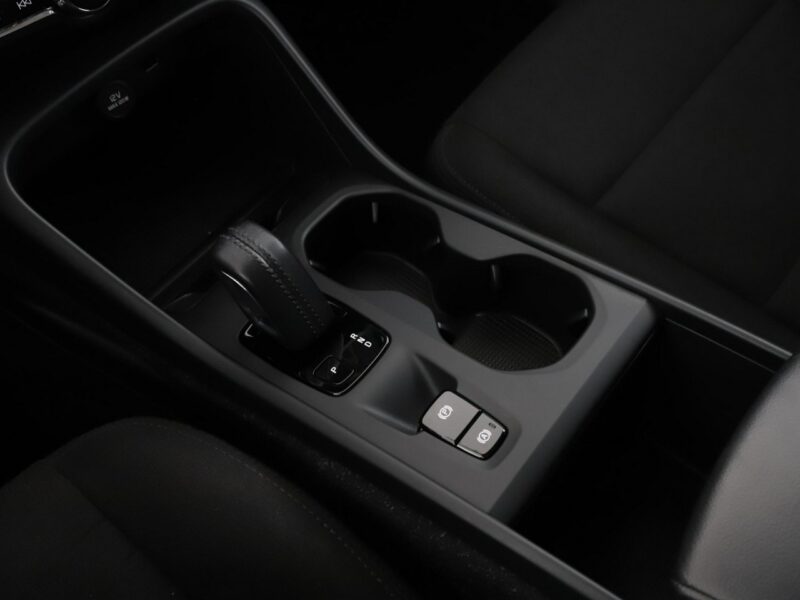 Volvo XC 40 1.5 Momentum Tempomat Klimatyzacja Asystenci Czujnik Deszczu Lampy LED