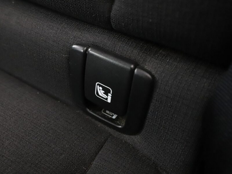 Volvo XC 40 1.5 Momentum Tempomat Klimatyzacja Asystenci Czujnik Deszczu Lampy LED