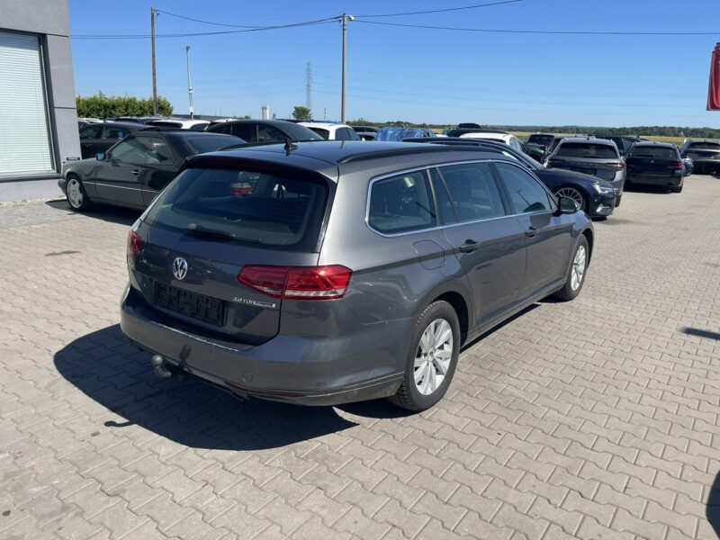 Volkswagen Passat Highline Automat Podgrzewanie Panorama 190KM B8 (2014-2023)
