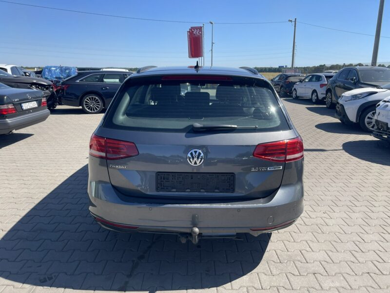 Volkswagen Passat Highline Automat Podgrzewanie Panorama 190KM B8 (2014-2023)