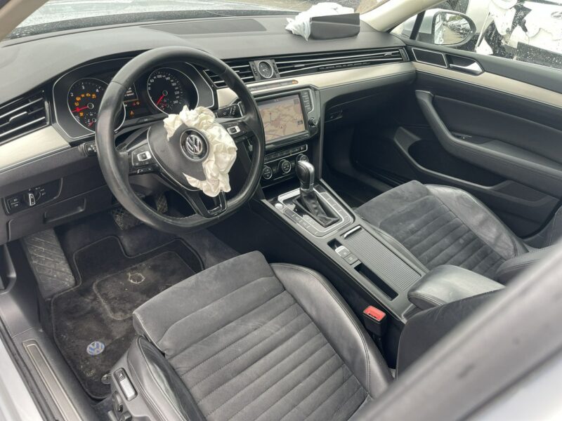 Volkswagen Passat Highline Automat Podgrzewanie Panorama 190KM B8 (2014-2023)