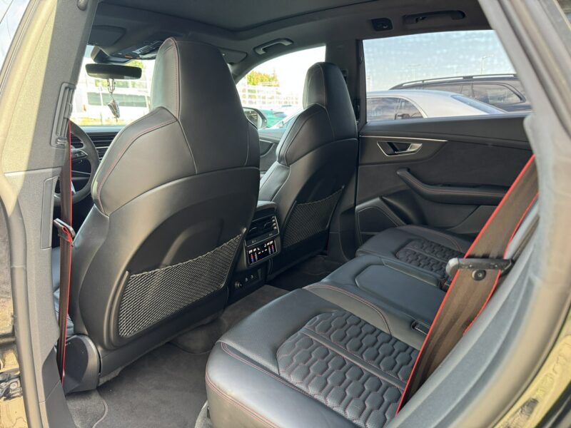 Audi RS Q8 600KM. Ceramika. B&O. Panorama. ACC. Gwarancja 05.2026. Karbon. FV23%.
