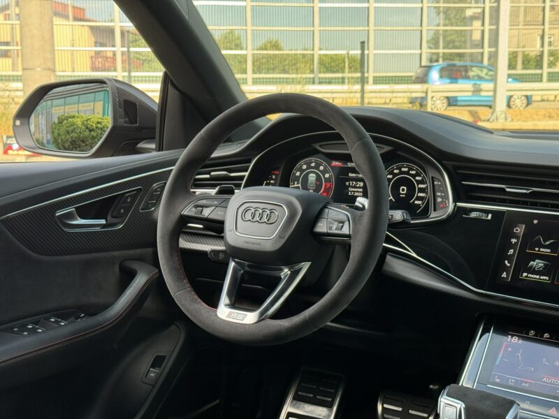 Audi RS Q8 600KM. Ceramika. B&O. Panorama. ACC. Gwarancja 05.2026. Karbon. FV23%.
