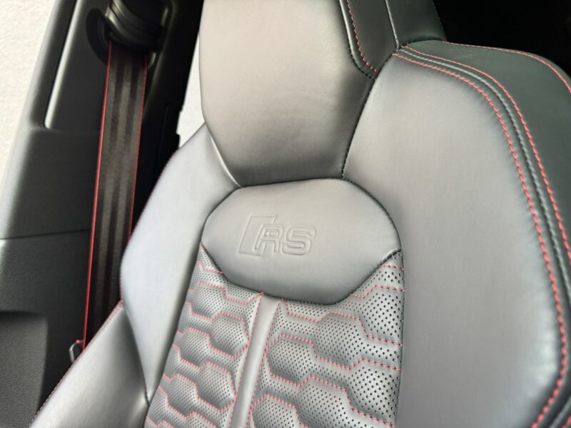 Audi RS Q8 600KM. Ceramika. B&O. Panorama. ACC. Gwarancja 05.2026. Karbon. FV23%.